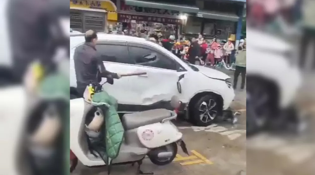 NR Kina - Saobraćajna nesreća