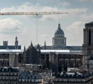Pariz Foto Žoel Sage AFP