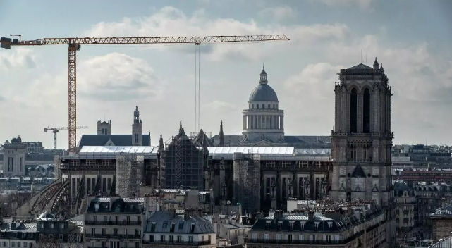 Pariz Foto Žoel Sage AFP