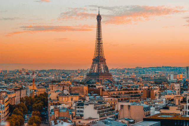 Vino Pariz 2025