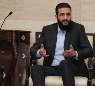 Ahmed al-Šaraa Sirijski novi de facto vođa