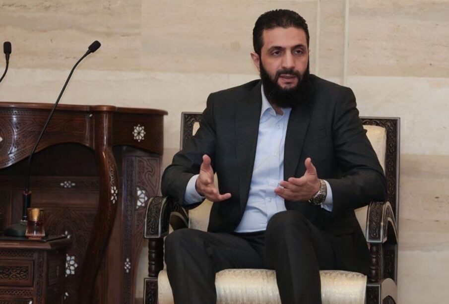 Ahmed al-Šaraa Sirijski novi de facto vođa