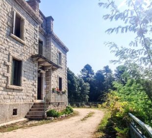Castellu youth hostel u Veru, Korzika