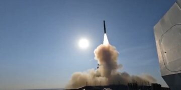 Lansiranje supersonične rakete