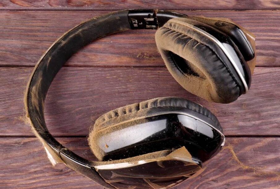 Over-ear-slusalice saveti za čišćenje Izvor Mondo