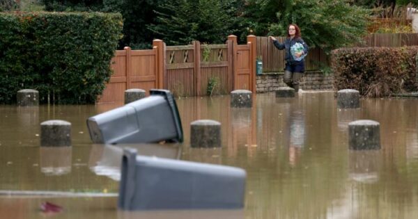 Pariz i Francuska - Rekordne količine padavina i visokih temperatura ALAIN JOCARD AFP