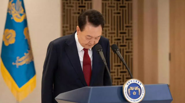 Predsednik Južne Koreje Jun Suk Jeol