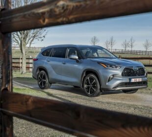 Toyota-Highlander-Foto-Toyota Izvor Mondo