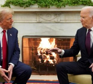 Budući i sadašnji predsednik Amerike Donald Tramp i Džozef Bajden REUTERS Kevin Lamarque
