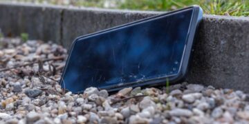 Izgubljen telefon foto Shutterstock
