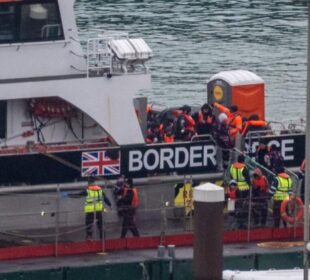 Nova strategija u borbi protib emigracije u Velikoj Britaniji Foto Chris J. RACTCLIFFE REUTERS