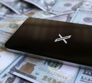 Platforma X novac X-Money Foto Shutterstock Izvor Mondo