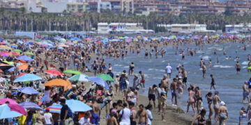 Rekordan broj turista u Španiji u 2024 izaziva nezadovoljstvo kod lokalnog stanovništva