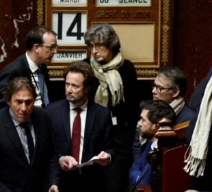 Usvajanje budžeta u francuskom parlamentu