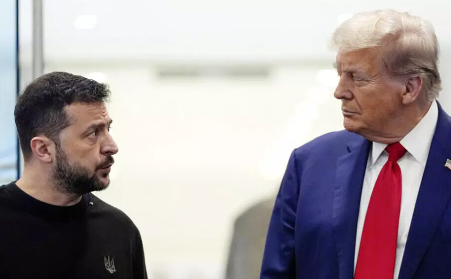 Arhivska fotografija Američki predsednik Donald Tramp sastao se sa ukrajinskim predsednikom Volodimirom Zelenskim u Njujorku foto Julia Demaree Nikhinson AP
