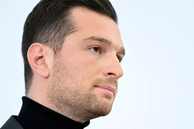 Lider Nacionalnog okupljanja Jordan Bardella izjavio je da Francuskoj treba budžet foto Bertrand Guay AFP