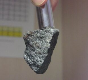 Magnet Foto Wikimedia Izvor Mondo