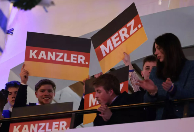 Podrška za budućeg kancelara Nemačke foto Alexandra Beier AFP