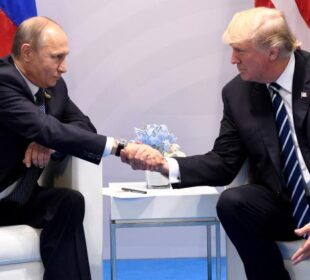 Predsednici Rusije i AMerike Vladimir Putin i Donalad Tramp foto AFP