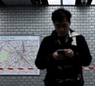 Prekidi u saobraćaju očekuju se na linijama RER A i B tokom marta Foto - Philippe LOPEZ AFP