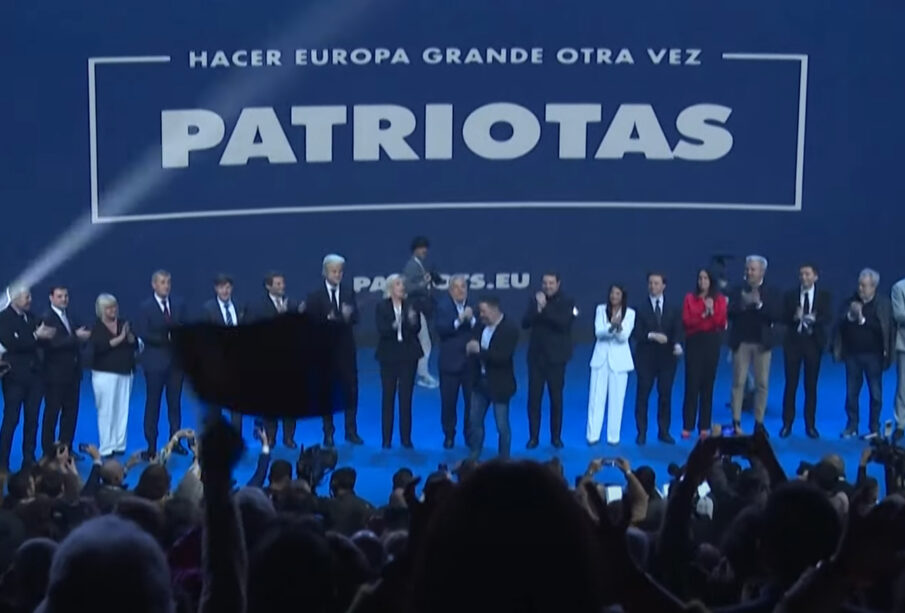 Učinimo Evropu velikom ponovo - slogan sa mitinga desničarskih stranaka Evropske Unije