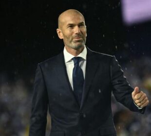 Zinedin Zidan deluje kao logičan izbor za seloektora Francuske foto Loic VENANCE POOL AFP